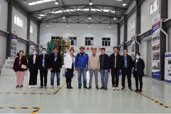 高端外國專家來訪機械工程學院，共探工程與技術研究試驗發(fā)展新篇章